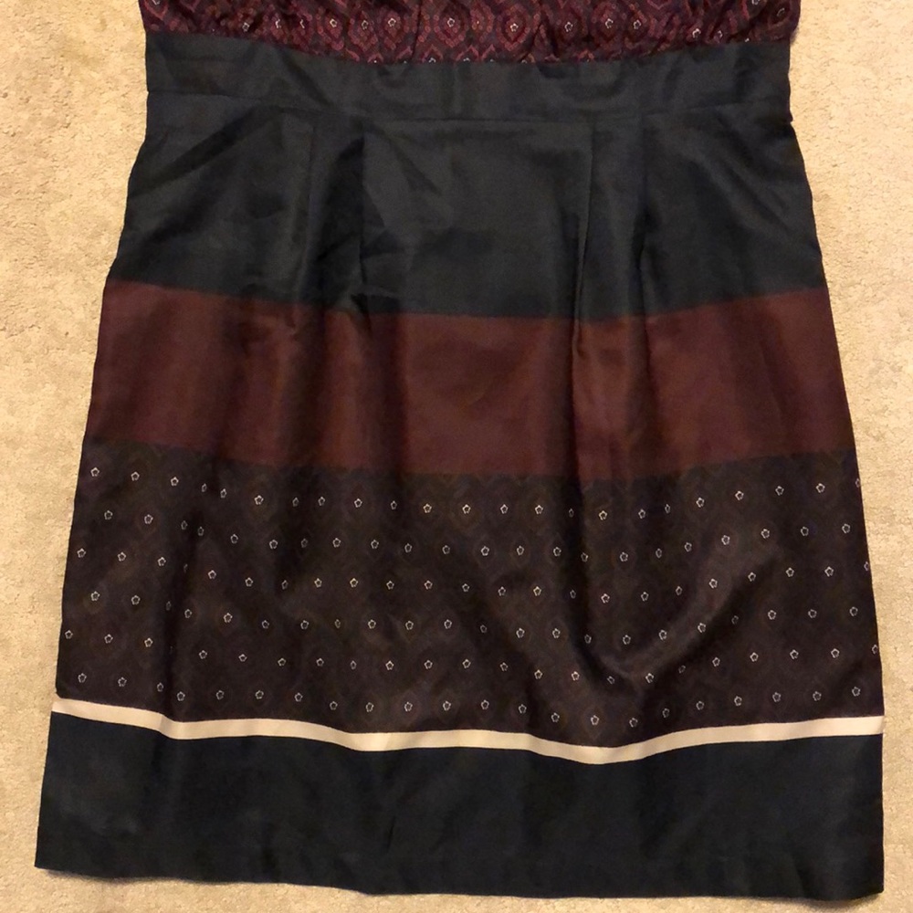 Patterned Work Dress - Picture 3 of 4